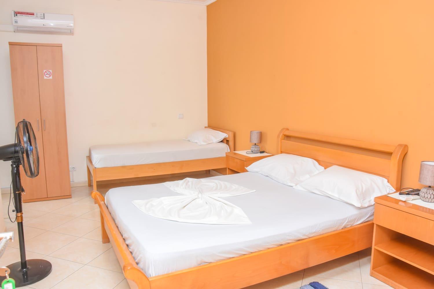 Hot Belvedere Praia Ngoại thất bức ảnh
